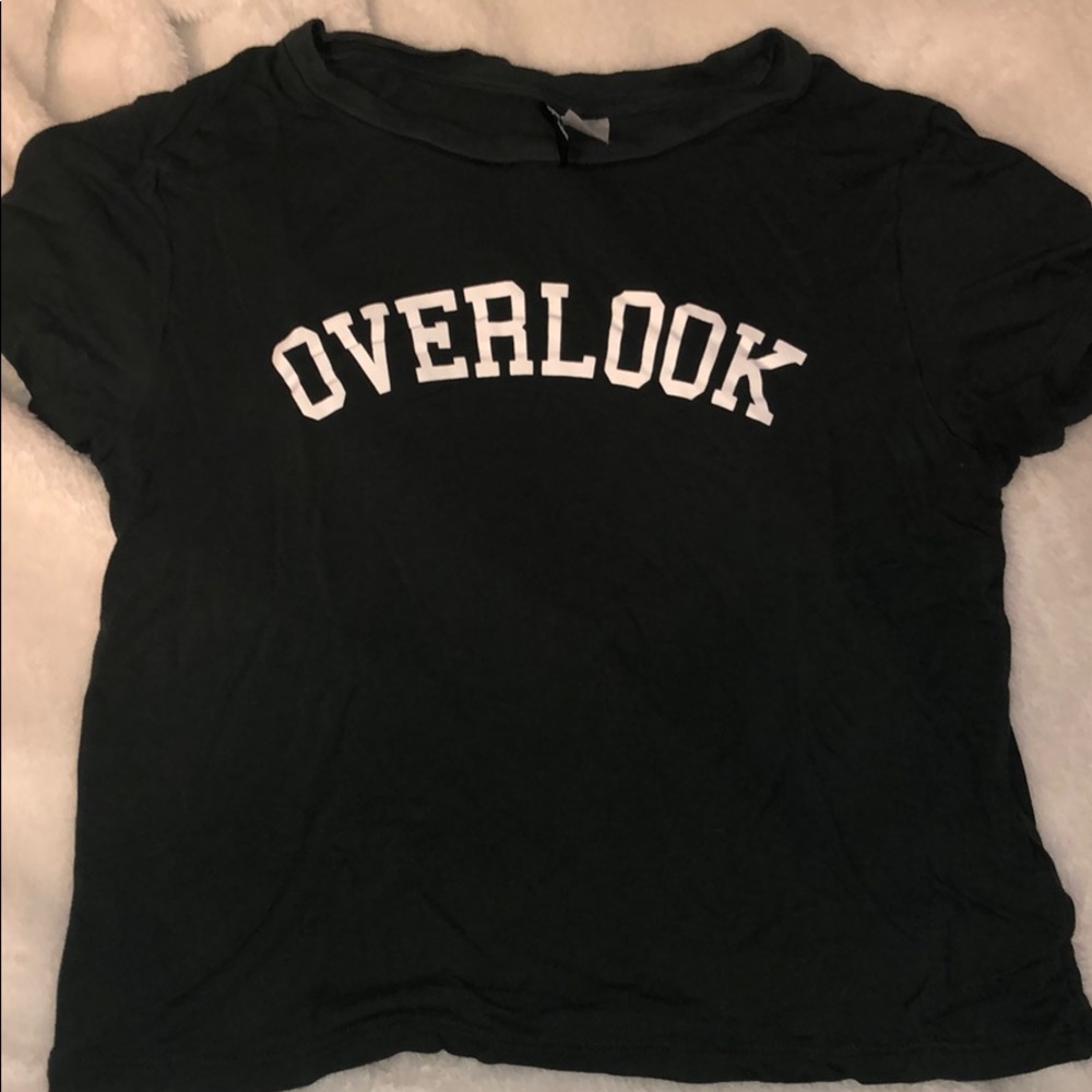 overlook small green t-shirt